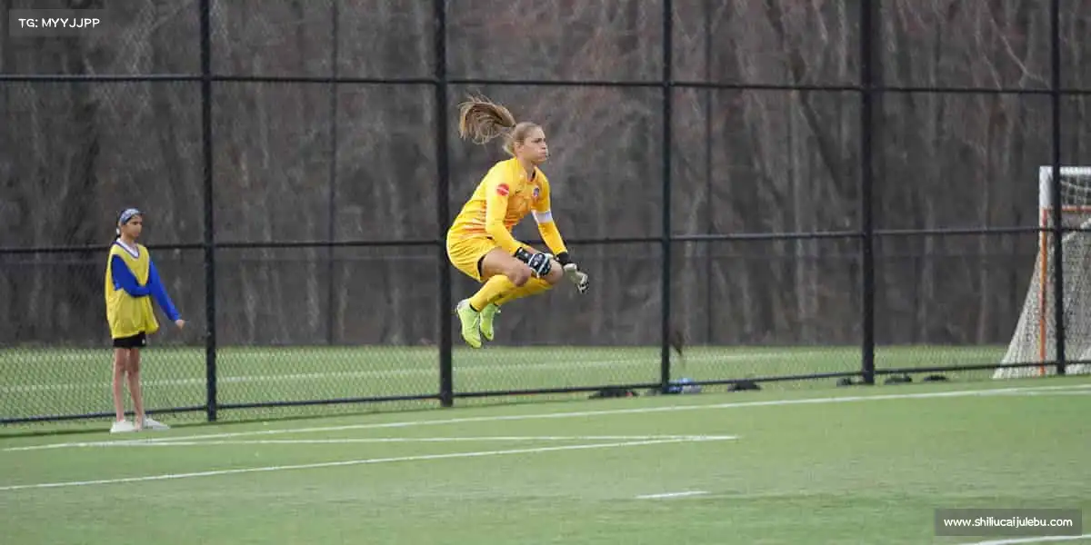 易游体育🧗‍♂️向上攀登，永不止步！每一座高峰，都是为勇者准备的勋章🏔️